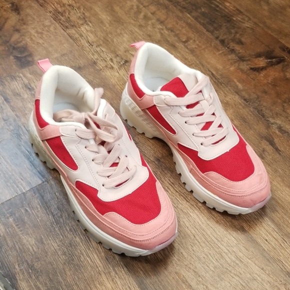 wanted chunky bottom lace up jogger